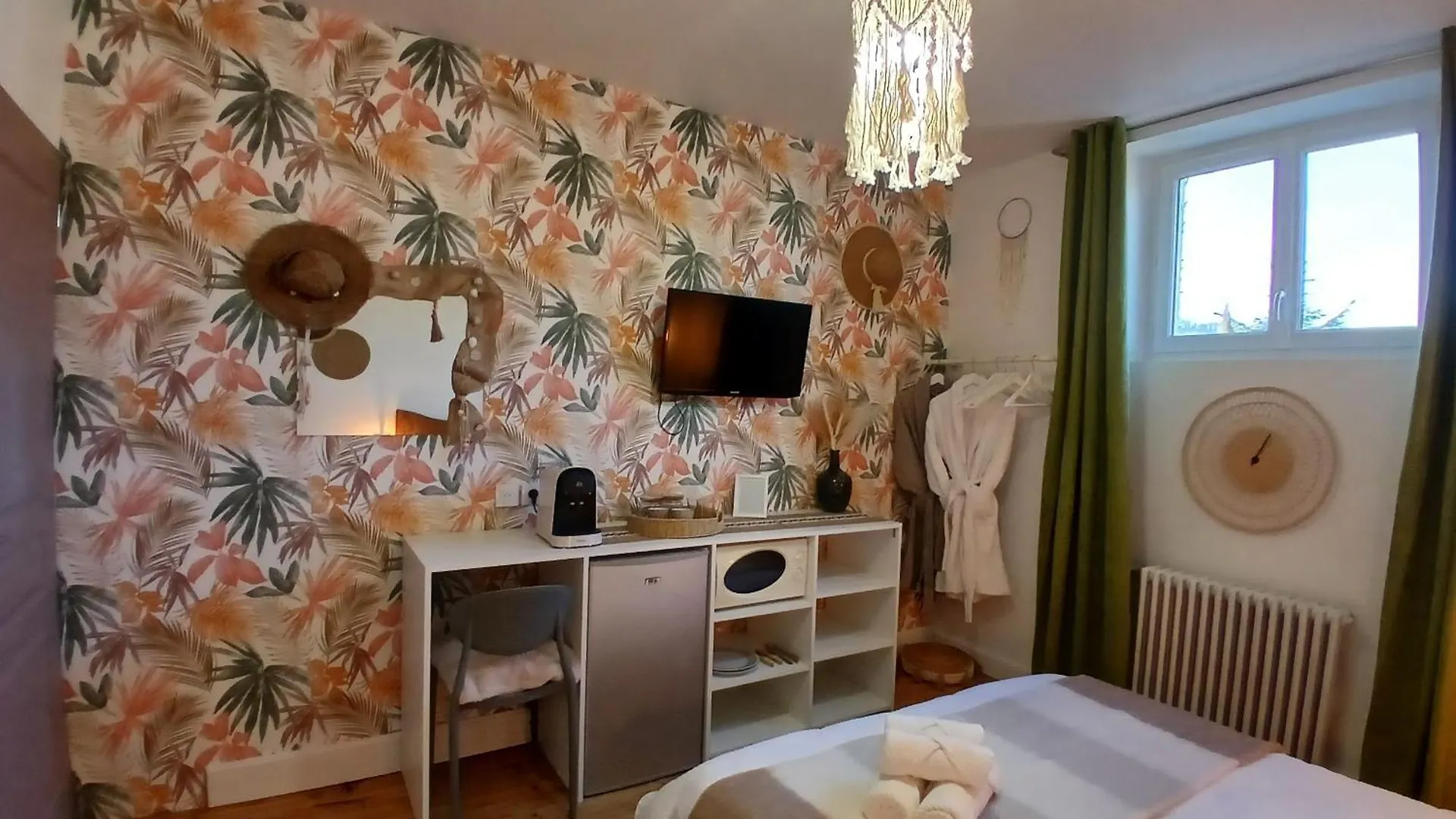 Guest house Chambre Cocooon Le Pin  France