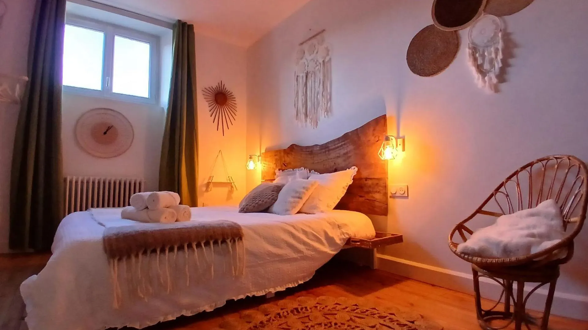 Chambre Cocooon Le Pin  Guest house